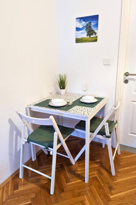 Cozy Ensuite Room In Zagreb Center 외부 사진