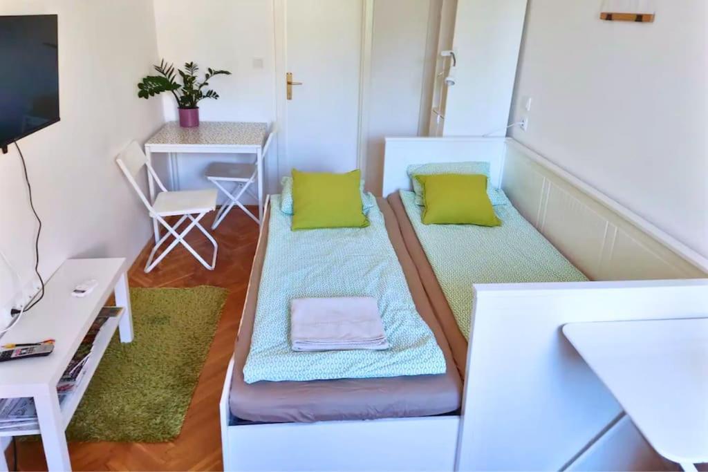 Cozy Ensuite Room In Zagreb Center 외부 사진